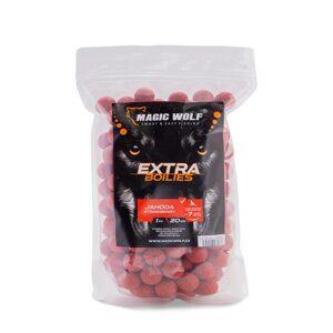 Magic Wolf Boilies Extra 1kg - Jahoda 24mm